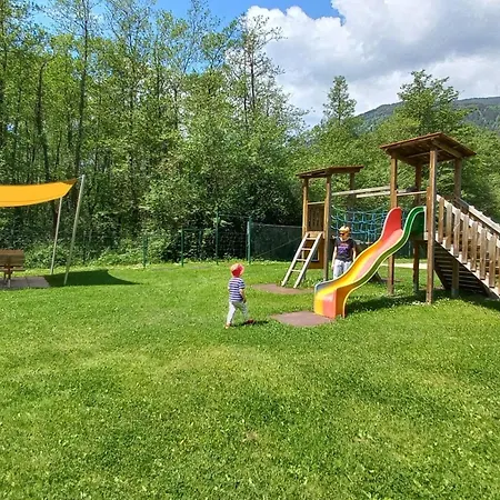 Apartamento Jürgen Haus Kmb Seeappartement Am Ossiacher See, Hallenbad Und Direktem Seezugang