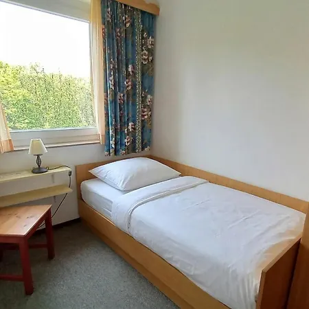Juergen Haus Kmb Seeappartement Am Ossiacher See, Hallenbad, Skiarena Gerlitzen * Bodensdorf