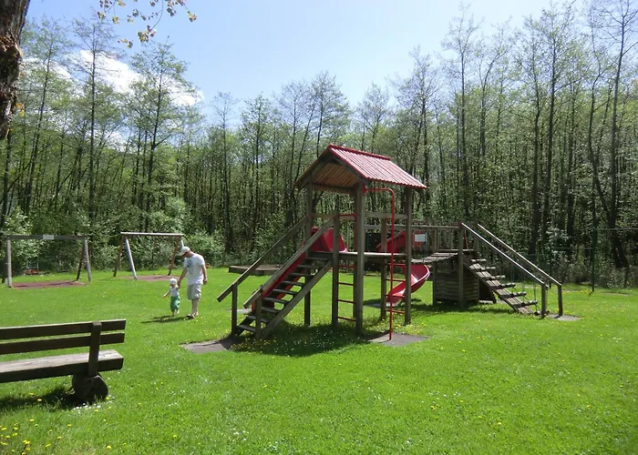 Apartament Juergen Haus Kmb Seeappartement Am Ossiacher See, Hallenbad, Skiarena Gerlitzen *